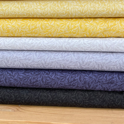 William Morris, Willow Bough Reds Cotton Fabric Bundle