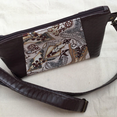 Snake Skin Brown Faux Leather - Sunnyside Fabrics UK - faux leather, polyester - {{product.type}} - sunnysidefabricsuk.com